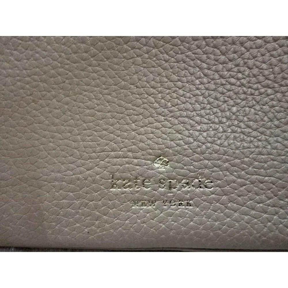 Kate Spade Kourtney Taupe Pebbled Leather Crossbody Camera Bag